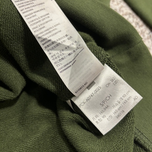 RedTab Hoodie Sweatshirt - Picture 7 of 7